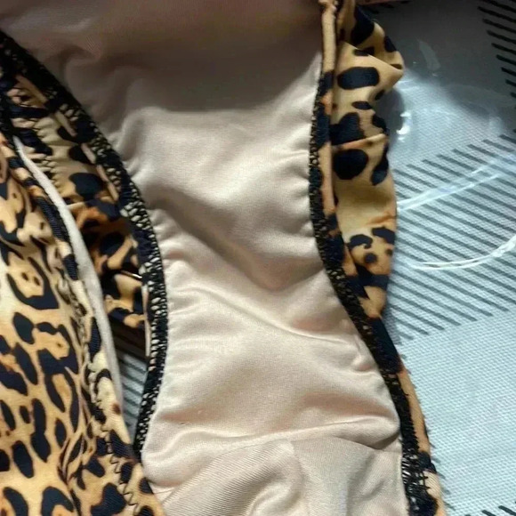 Victoria secret portofino crochet halter one piece - Picture 8 of 9